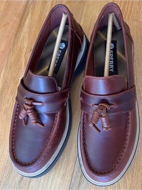 Sperry Bayside Loafer Dark Brown BRAND NEW size 7